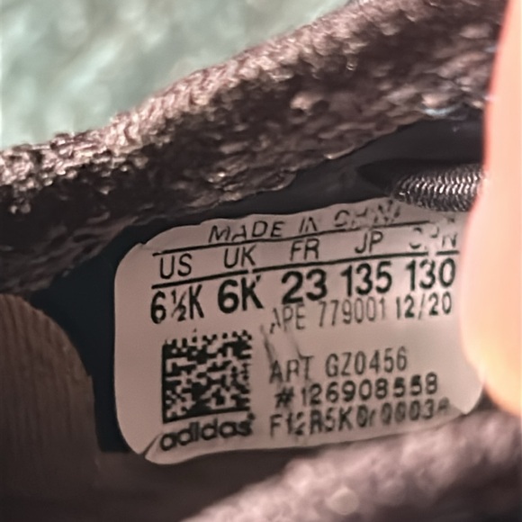 Yeezy Boost 380 Infants 'Covellite sz 6-1/2 nwot - Picture 6 of 7